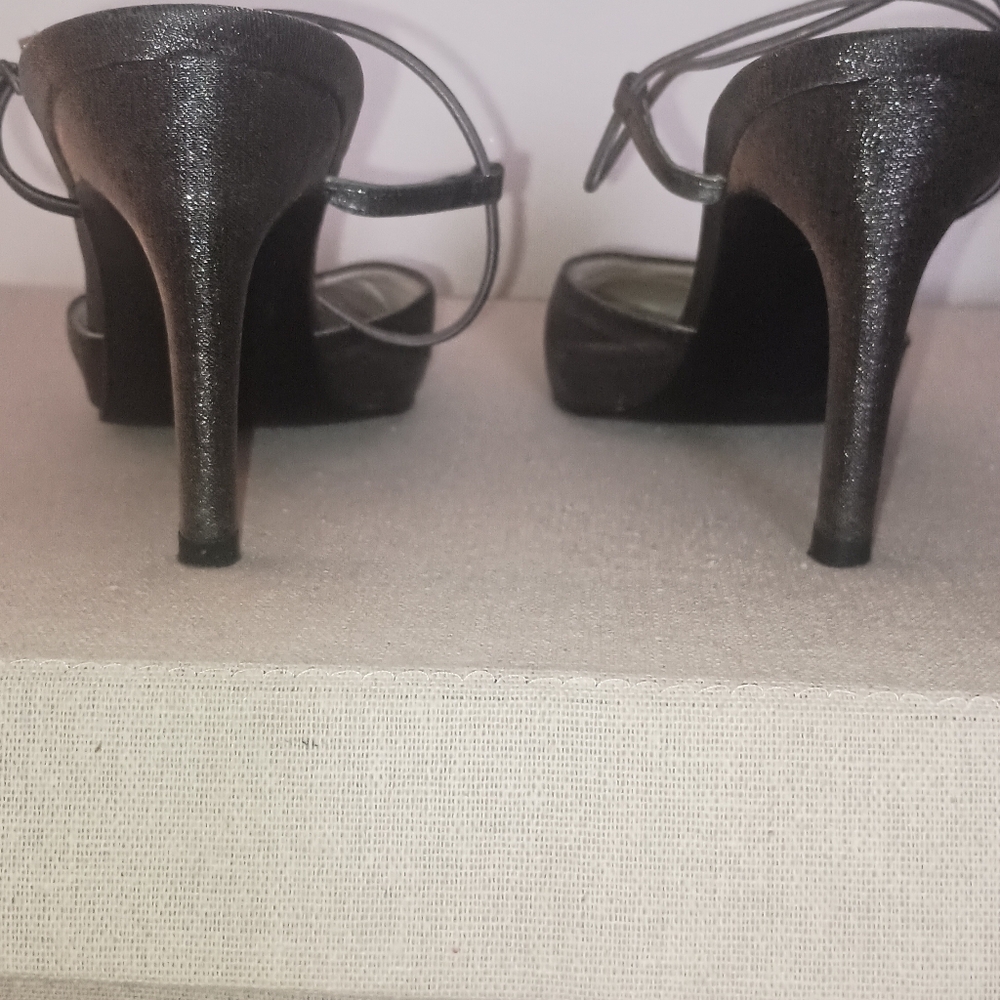 Stuart Weitzman Heels - Picture 3 of 6